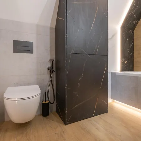 Granaria Chmielna 110 By Alqueen Appartement *