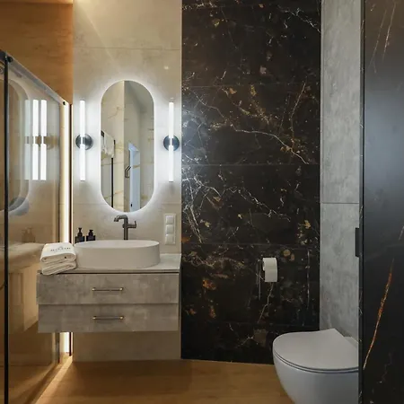 Granaria Chmielna 110 By Alqueen Gdańsk