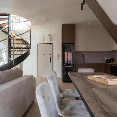 Apartament Granaria Chmielna 110 By Alqueen *