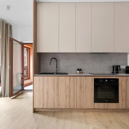 Apartament Granaria Chmielna 110 By Alqueen