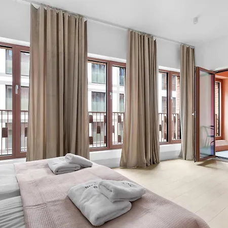Apartament Granaria Chmielna 110 By Alqueen